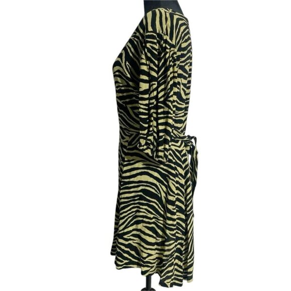 Faithfull The Brand Size 6 Ilia Dress in Pale Yellow Amaia Zebra - Picture 4 of 10